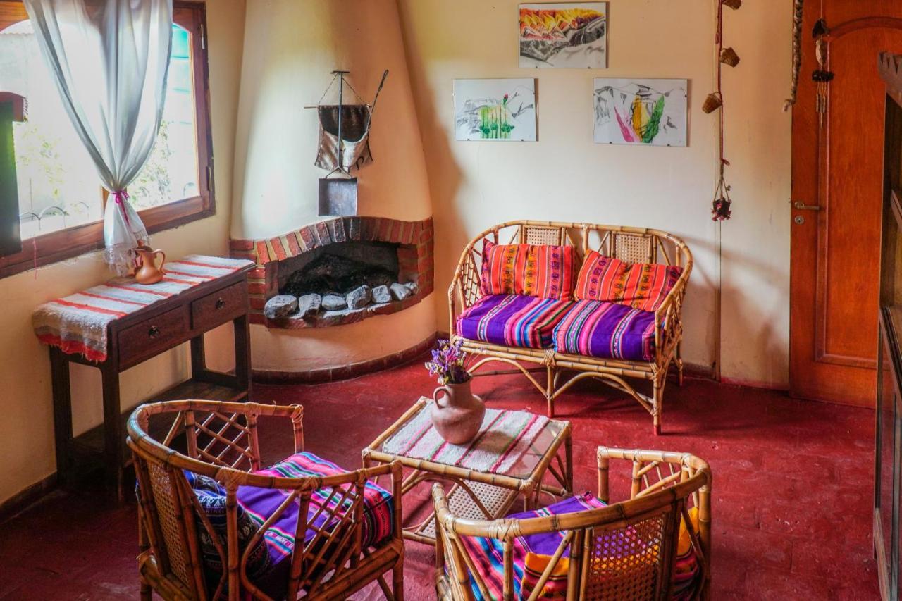 Azul Humahuaca Hostal エクステリア 写真